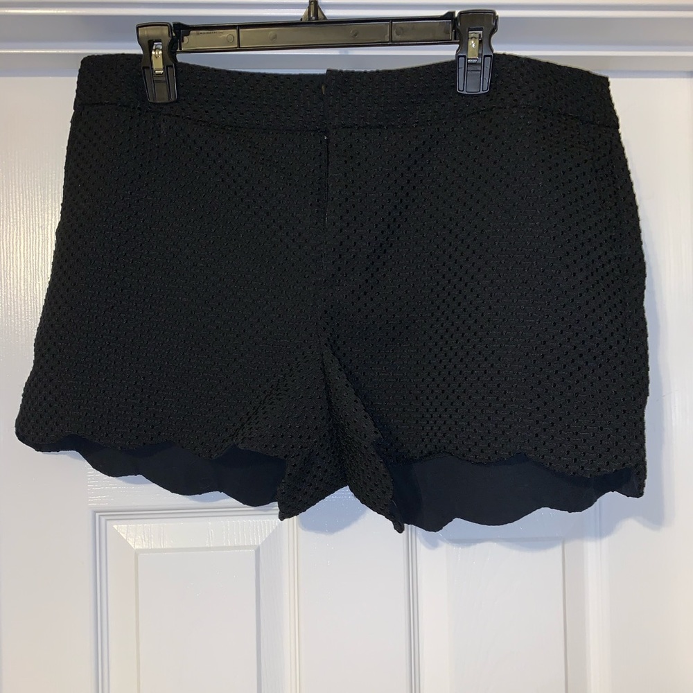 Elle Scalloped Shorts